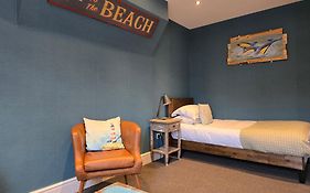 Ashburton House Scarborough 4*